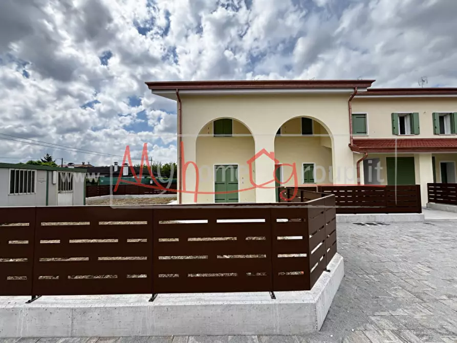 casa indipendente in vendita a Padova in zona Guizza