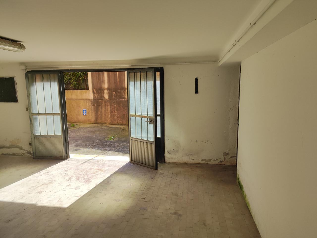 negozio in vendita a Padova in zona Brentelle