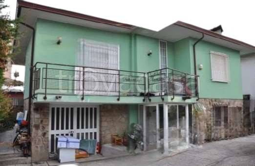 casa indipendente in vendita a Padova in zona Arcella