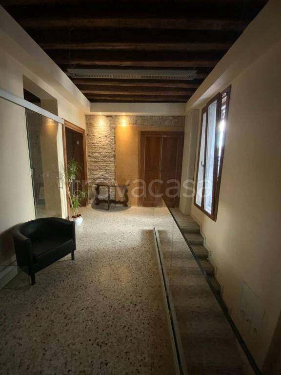 ufficio in vendita a Padova in zona Centro Storico