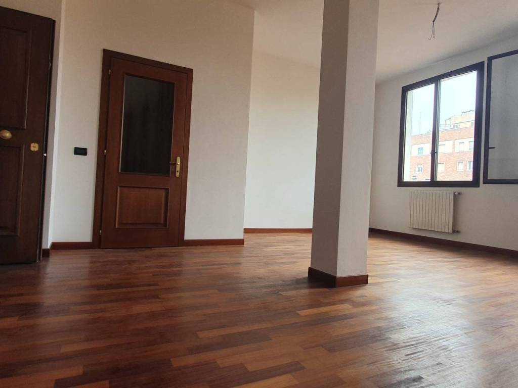 appartamento in vendita a Padova in zona Porta Trento