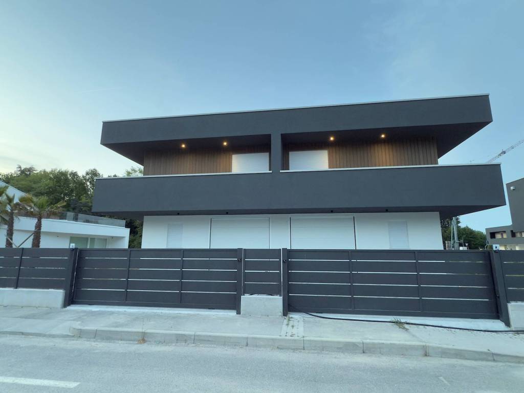 casa indipendente in vendita a Padova in zona Brentelle