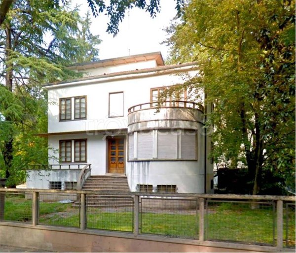 casa indipendente in vendita a Padova in zona Sant'Osvaldo / Santa Rita