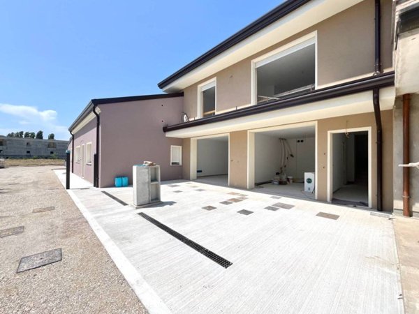 casa indipendente in vendita a Padova
