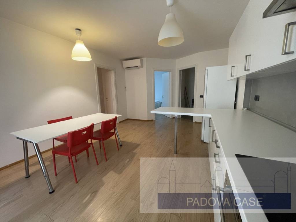 appartamento in vendita a Padova in zona Savonarola