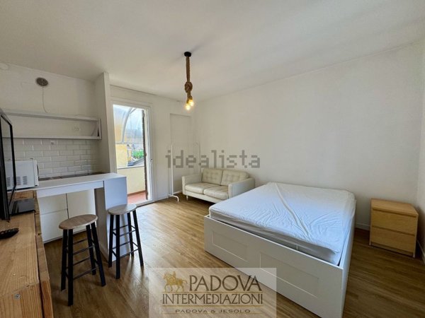casa indipendente in vendita a Padova in zona Mandria