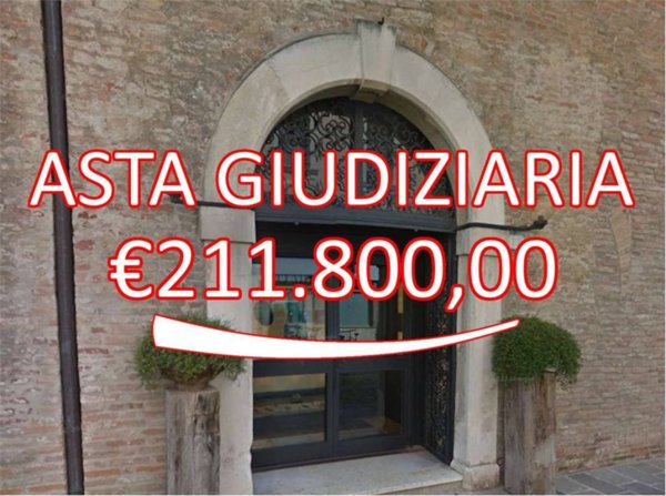 negozio in vendita a Padova in zona Centro Storico