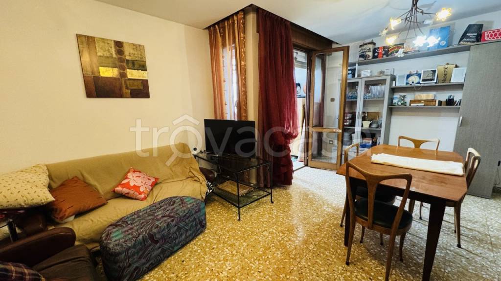 appartamento in vendita a Padova in zona Forcellini / Terranegra