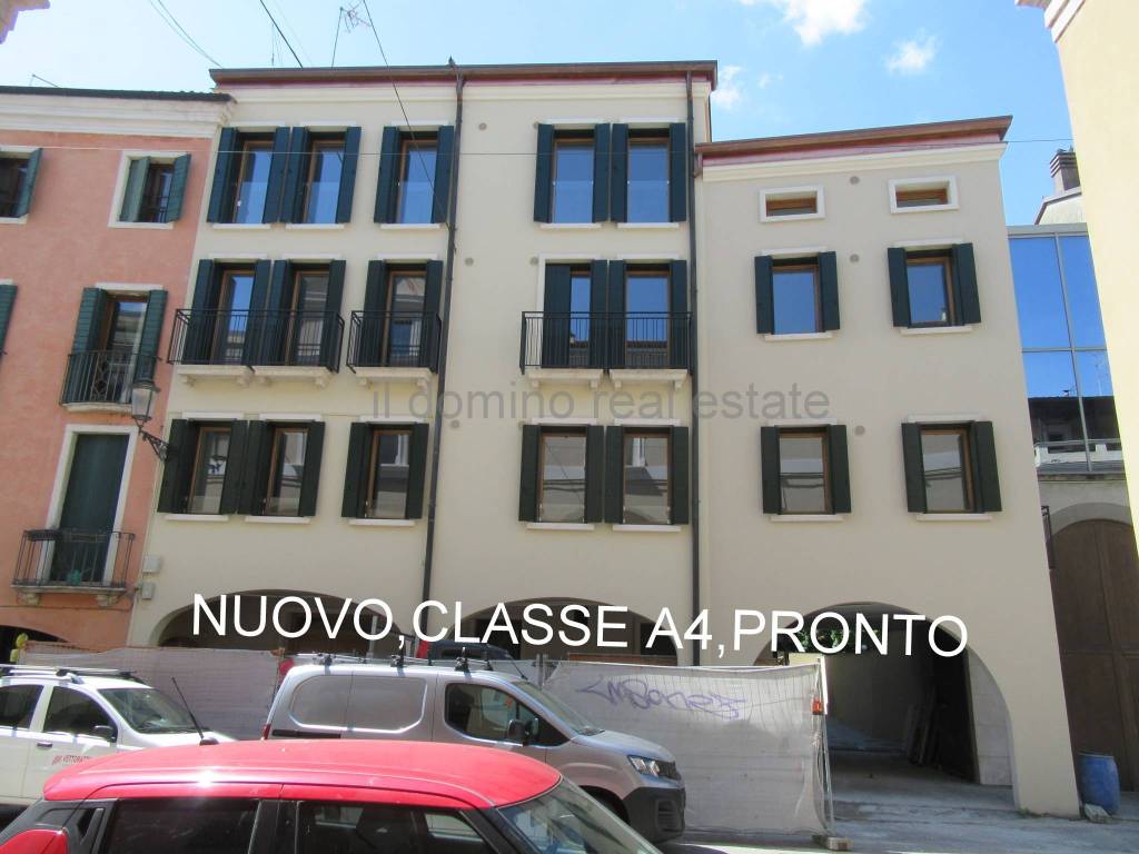 appartamento in vendita a Padova in zona Savonarola