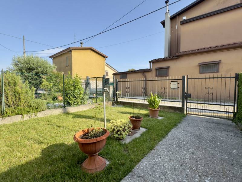 casa indipendente in vendita a Padova