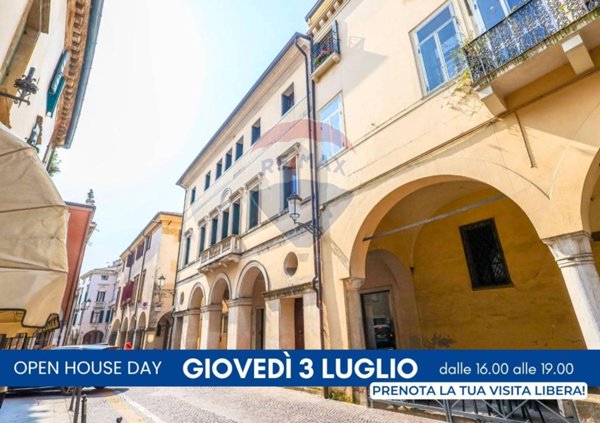 appartamento in vendita a Padova in zona Centro Storico