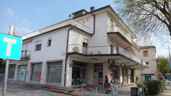 negozio in vendita a Padova in zona Sacra Famiglia