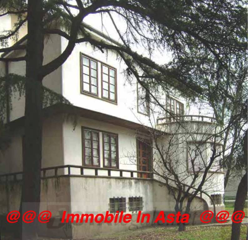 casa indipendente in vendita a Padova in zona Sant'Osvaldo / Santa Rita