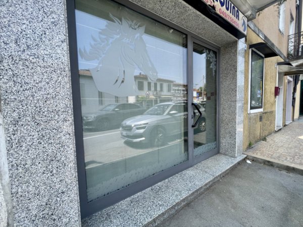 negozio in vendita a Padova