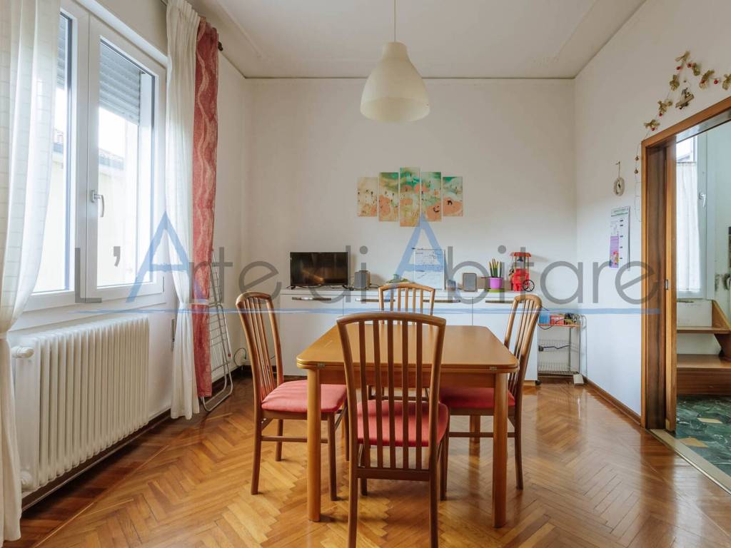 casa indipendente in vendita a Padova in zona Sant'Osvaldo / Santa Rita