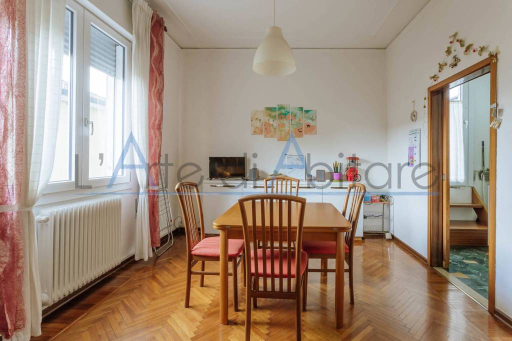 casa indipendente in vendita a Padova in zona Sant'Osvaldo / Santa Rita