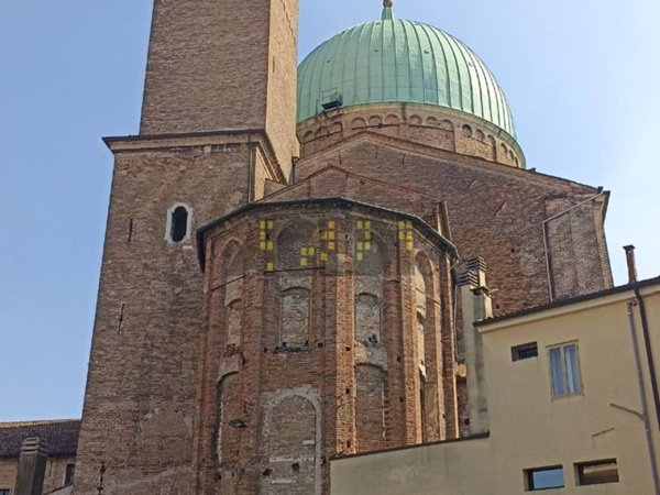 appartamento in vendita a Padova in zona Savonarola