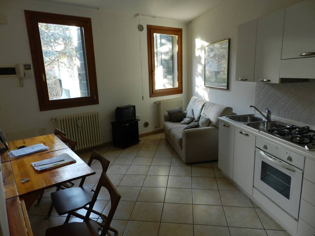 appartamento in vendita a Padova in zona Guizza