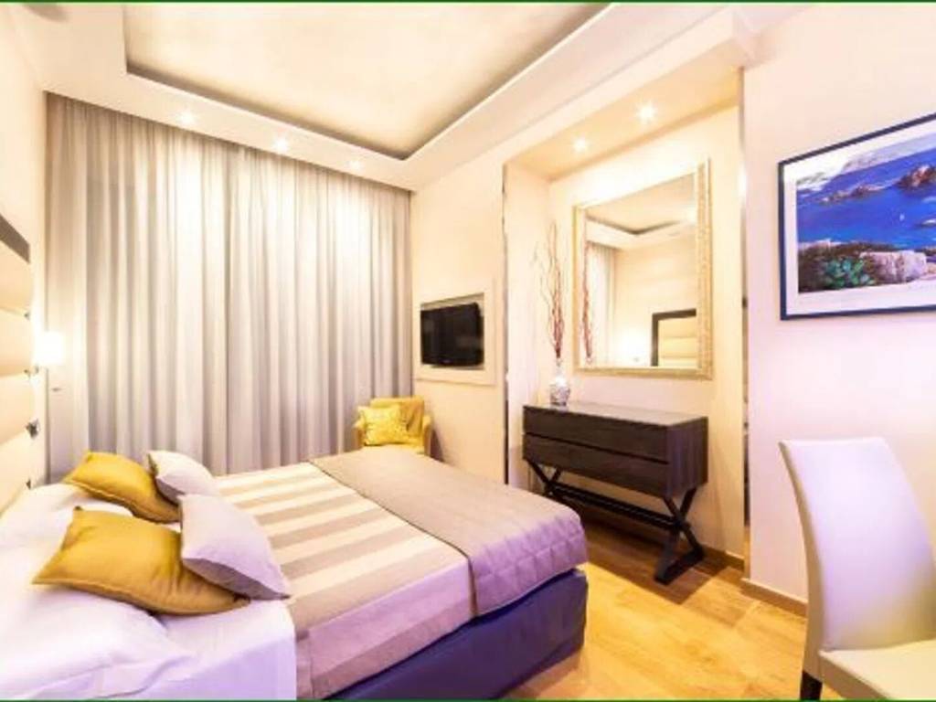 intera palazzina in vendita a Padova in zona Savonarola