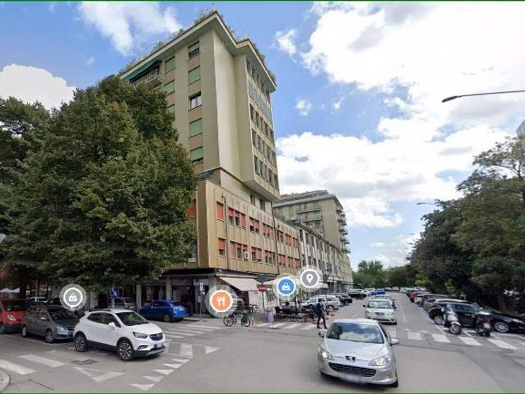 negozio in vendita a Padova in zona Savonarola