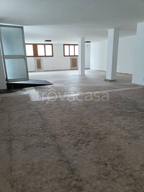 locale di sgombero in vendita a Padova in zona Arcella