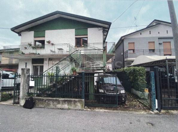 appartamento in vendita a Padova in zona Olmo