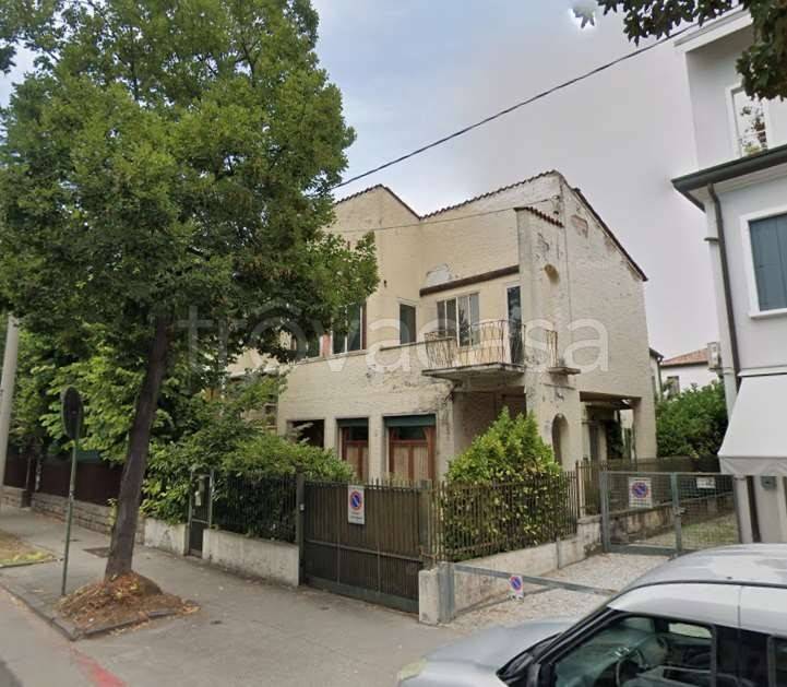 appartamento in vendita a Padova in zona Sant'Osvaldo / Santa Rita
