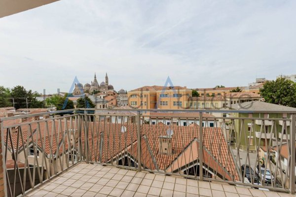appartamento in vendita a Padova in zona Centro Storico