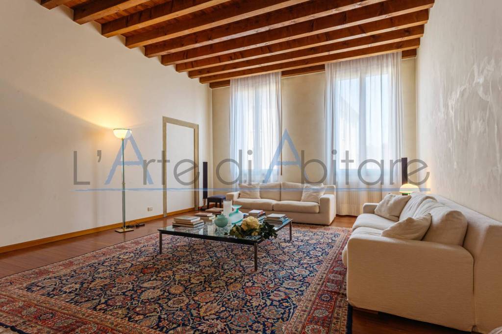 appartamento in vendita a Padova in zona Portello
