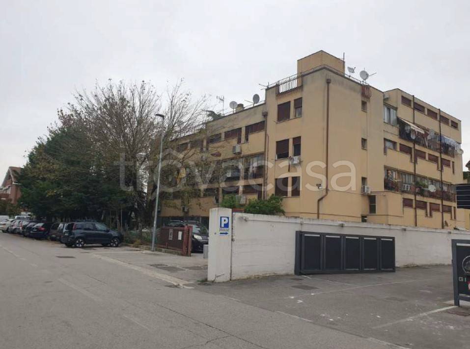 appartamento in vendita a Padova in zona Arcella