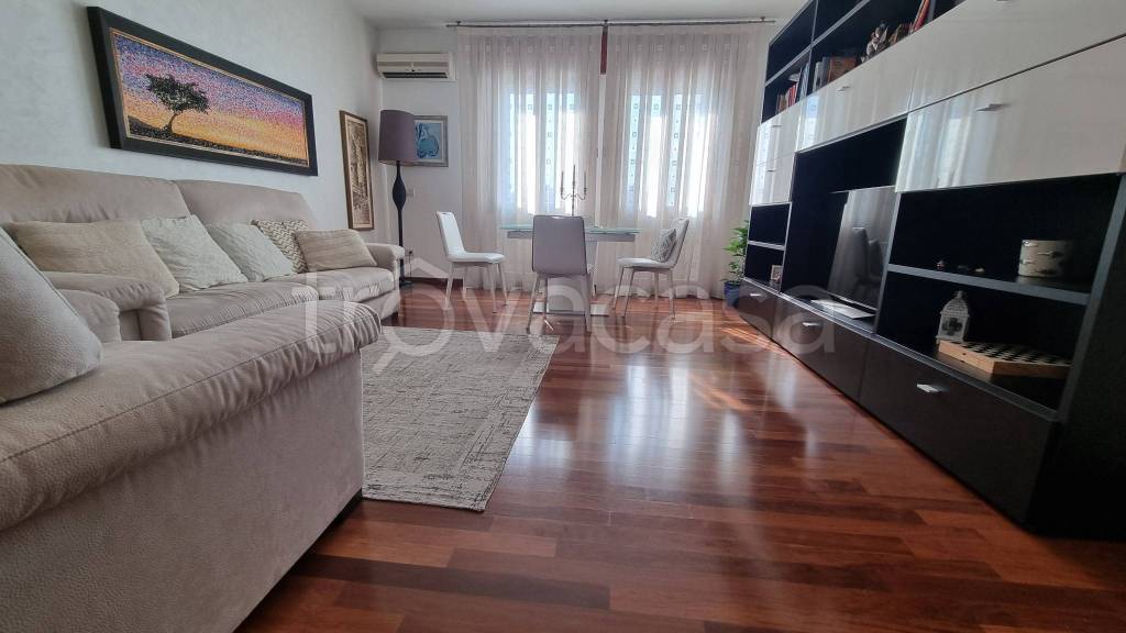 appartamento in vendita a Padova in zona Mortise