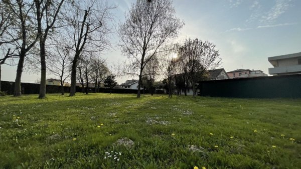 casa indipendente in vendita a Padova in zona San Carlo