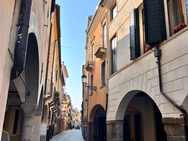 appartamento in vendita a Padova in zona Centro Storico