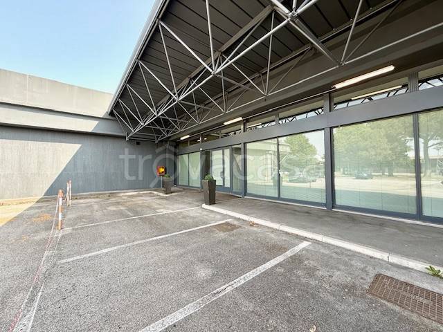 ufficio in vendita a Padova in zona Camin / Granze