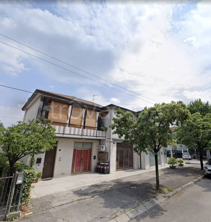 trivano in vendita a Padova