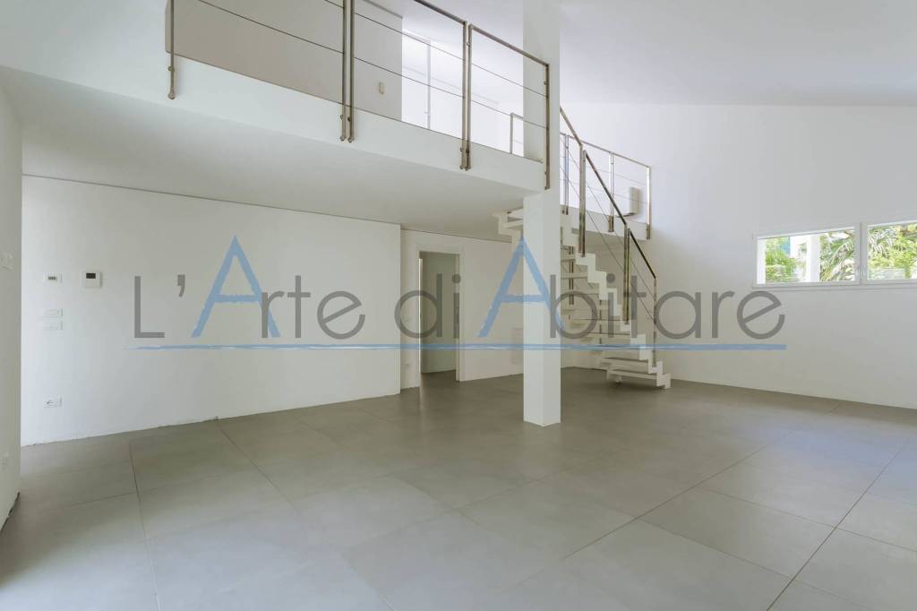 casa indipendente in vendita a Padova in zona Sant'Osvaldo / Santa Rita