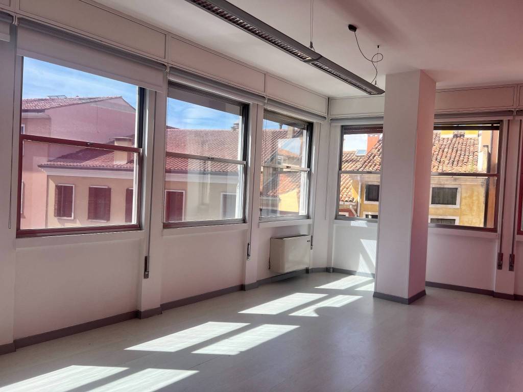 appartamento in vendita a Padova in zona Savonarola