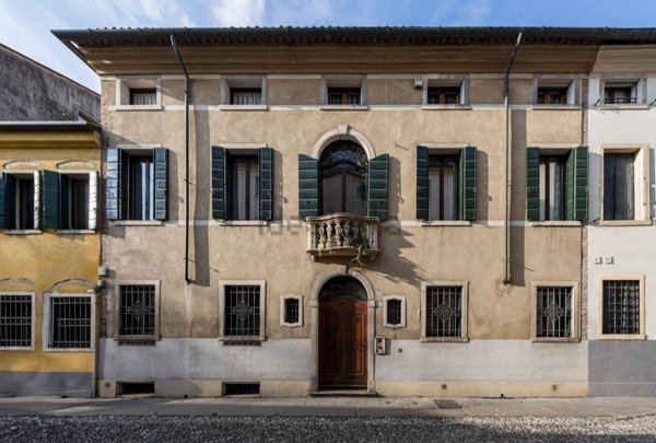 casa indipendente in vendita a Padova in zona Centro Storico