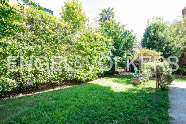 casa indipendente in vendita a Padova in zona Madonna Pellegrina