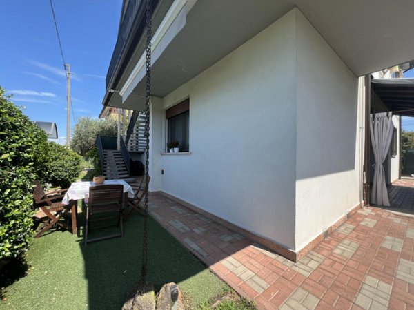 casa indipendente in vendita a Padova in zona Brentelle