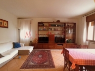 casa indipendente in vendita a Padova in zona Sant'Osvaldo / Santa Rita
