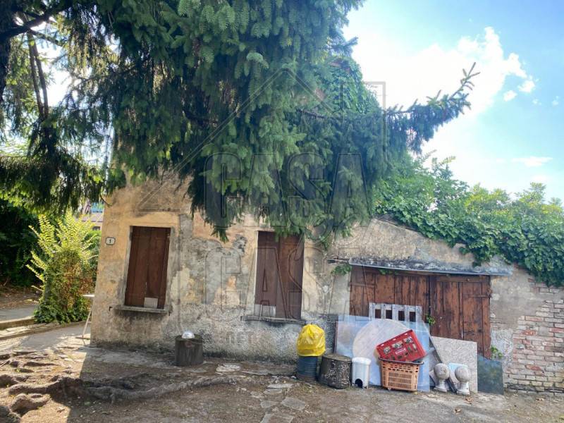 casa indipendente in vendita a Padova in zona Arcella