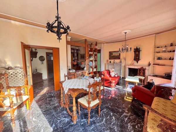 casa indipendente in vendita a Padova in zona Arcella