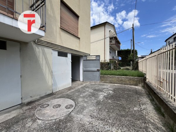 ufficio in vendita a Padova in zona Arcella