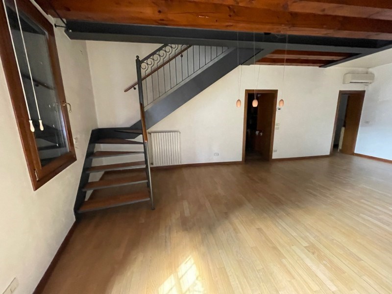 appartamento in vendita a Padova in zona Savonarola