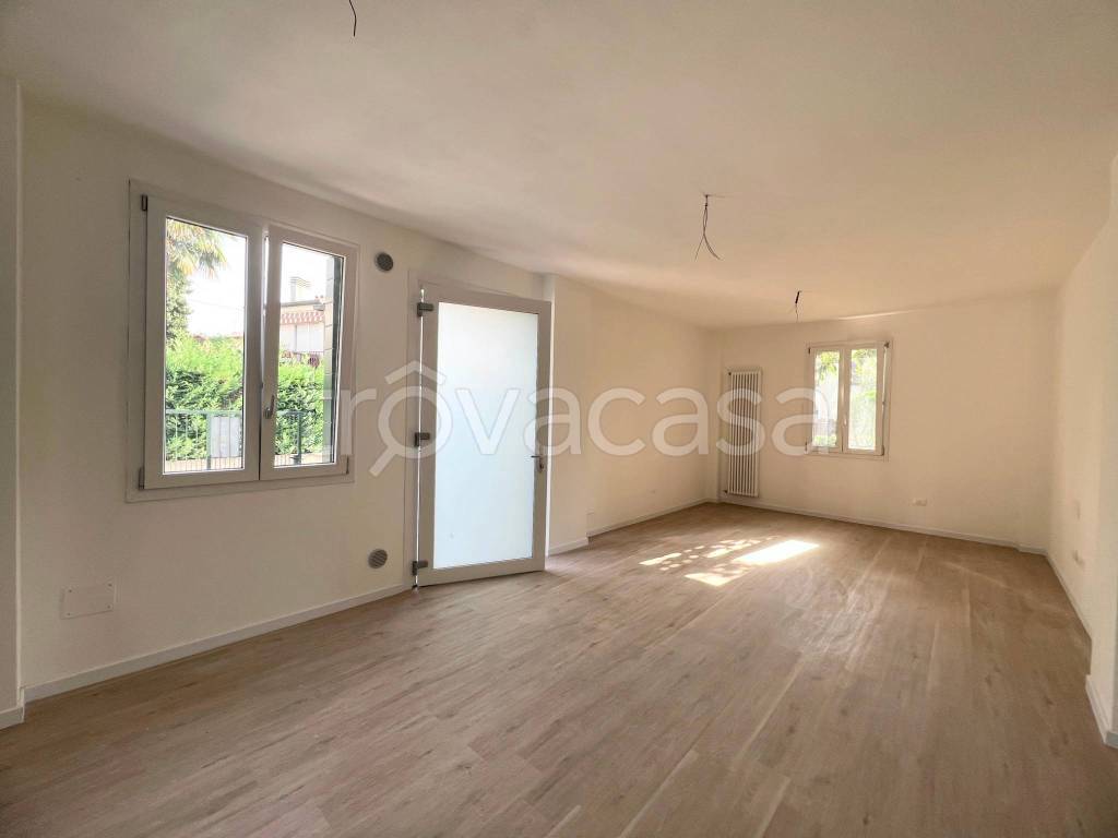 appartamento in vendita a Padova in zona Madonna Pellegrina
