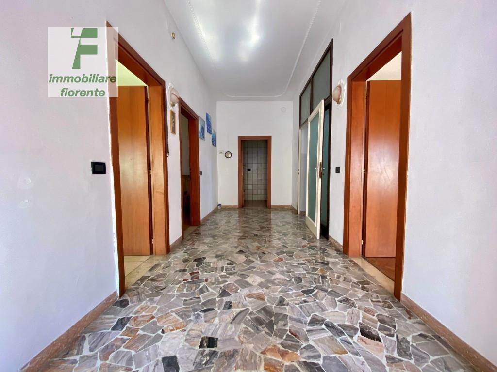 casa indipendente in vendita a Padova in zona Montà