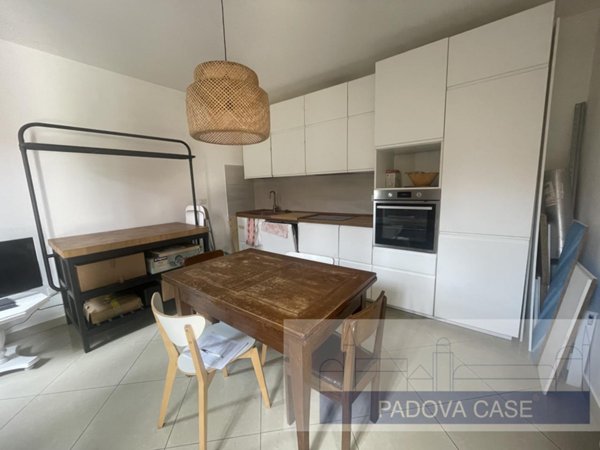 casa indipendente in vendita a Padova in zona Montà
