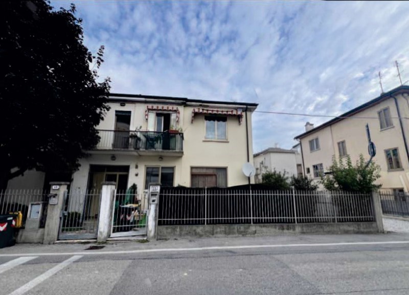 appartamento in vendita a Padova in zona San Carlo