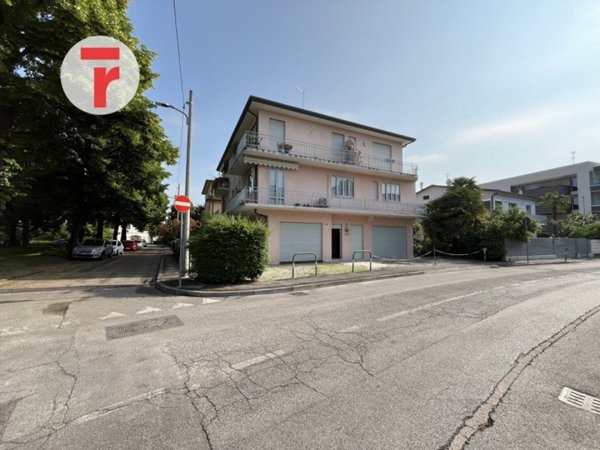 negozio in vendita a Padova in zona San Bellino